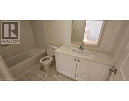 Upper - 9430 Bayview Avenue, Richmond Hill, ON L4C5G9 Photo 10