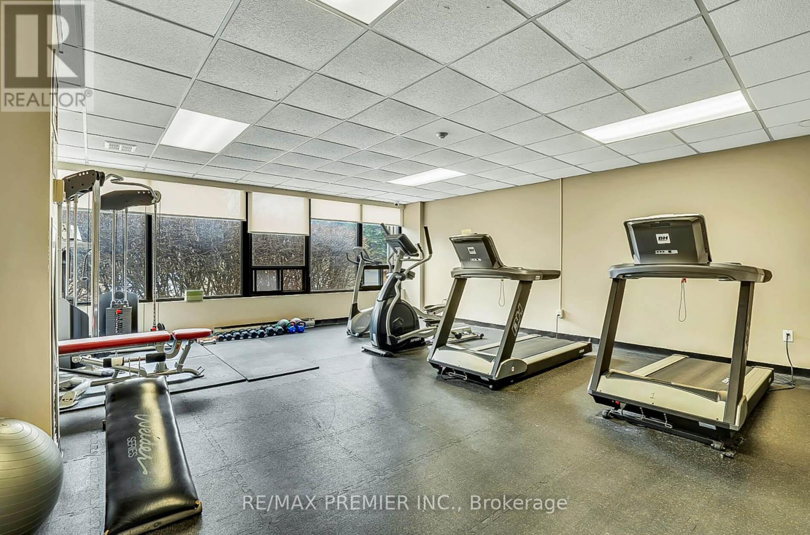 #1614 7440 BATHURST STREET - 34