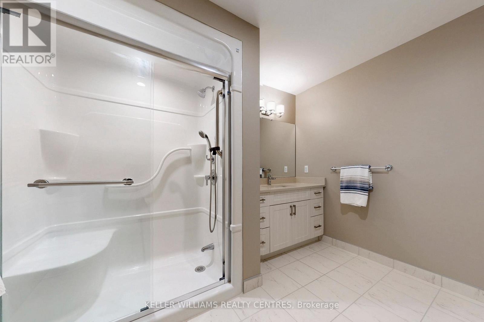 #313 460 WILLIAM GRAHAM DRIVE - 21