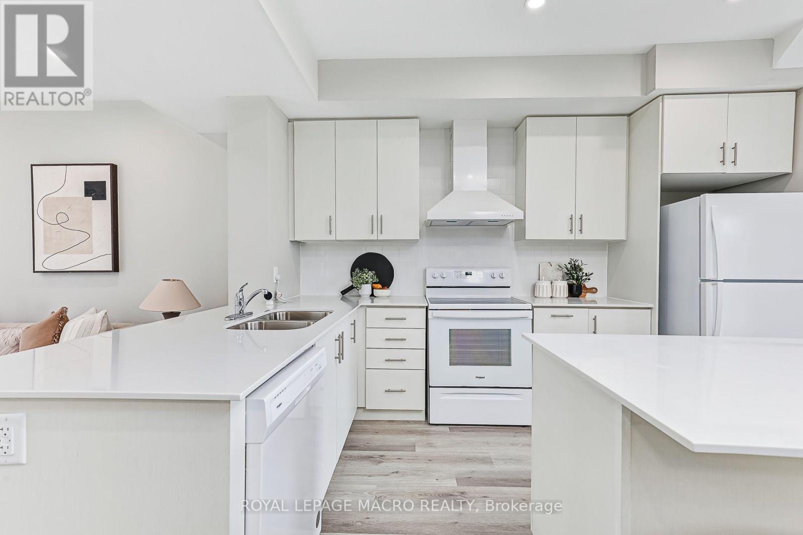 #1 33 DAWSON DRIVE - Image 18