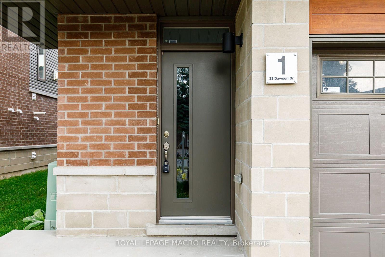 #1 33 DAWSON DRIVE - Image 4