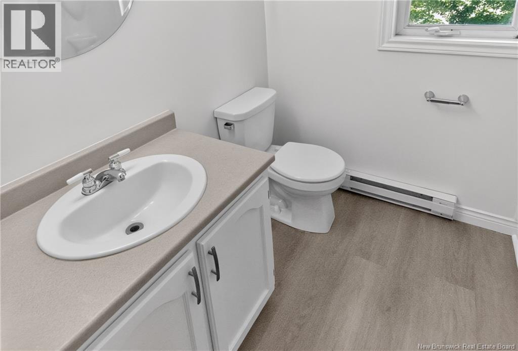 32 Milroth Avenue - Image 14