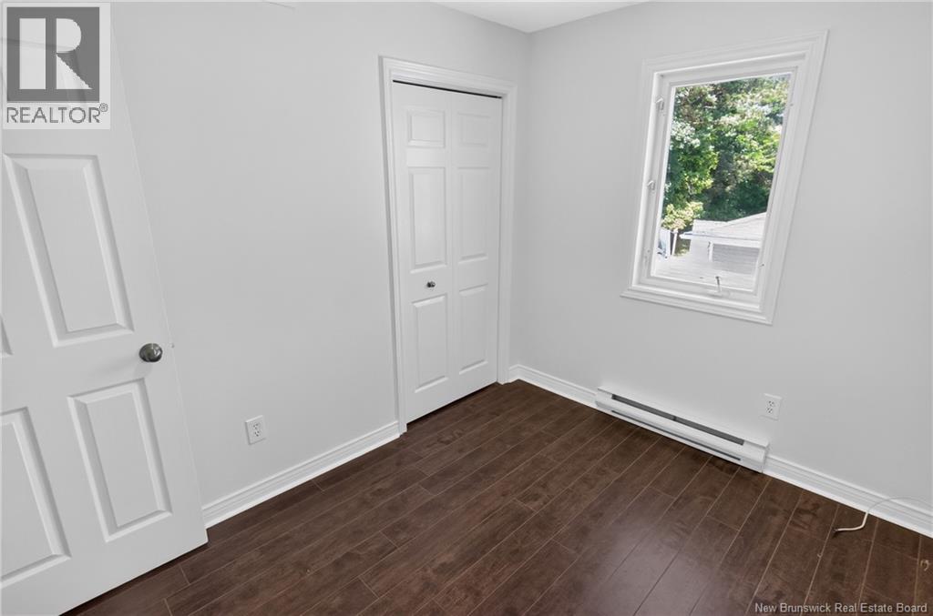 32 Milroth Avenue - Image 17