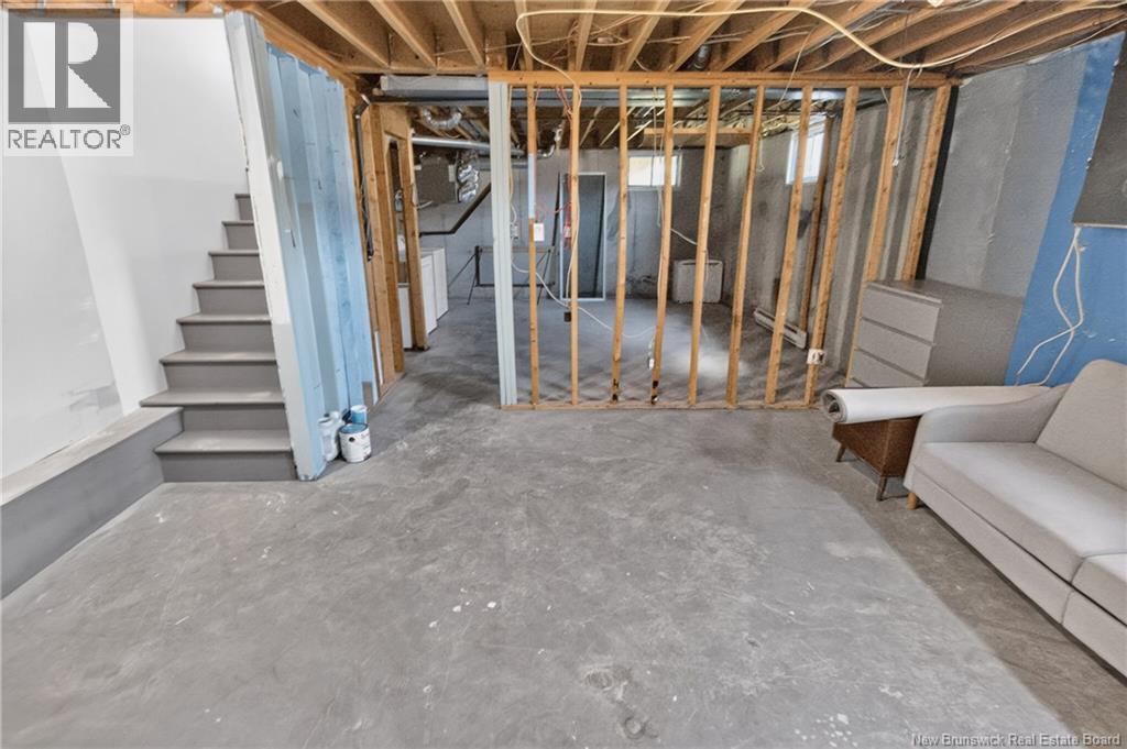 32 Milroth Avenue - Image 23
