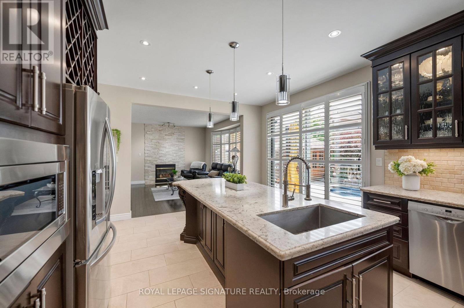 7134 HALLSANDS DRIVE - 19