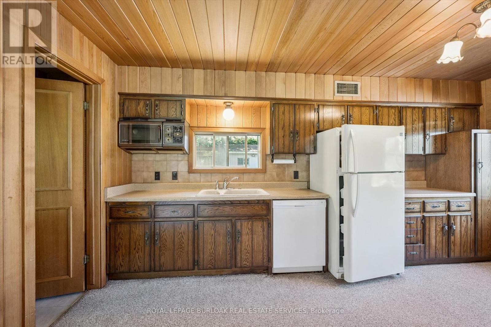 138 APPLEBY PLACE - 47