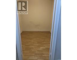3002 - 3880 Duke Of York Blvd Boulevard, Mississauga, ON L5B4M7 Photo 9