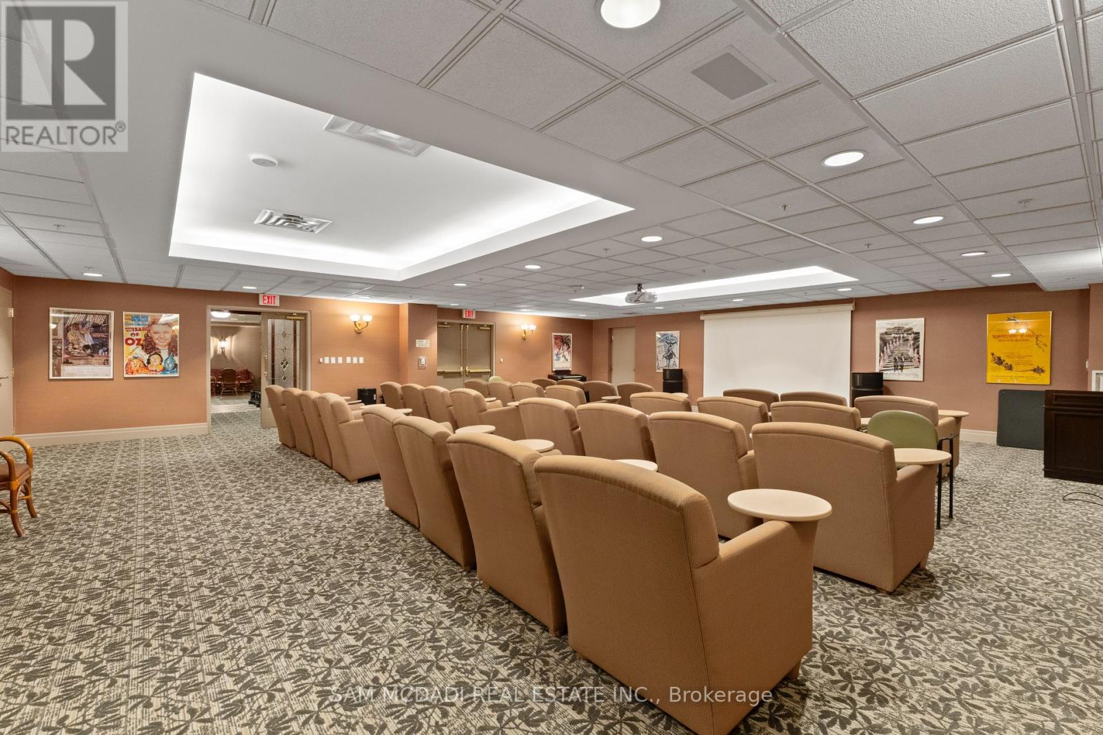 #1107 350 PRINCESS ROYAL DRIVE - Image 37