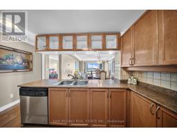 1107 - 350 Princess Royal Drive, Mississauga, ON L5B4N1 Photo 12