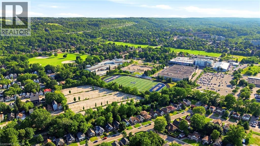 61 GLENMOUNT Avenue - 44