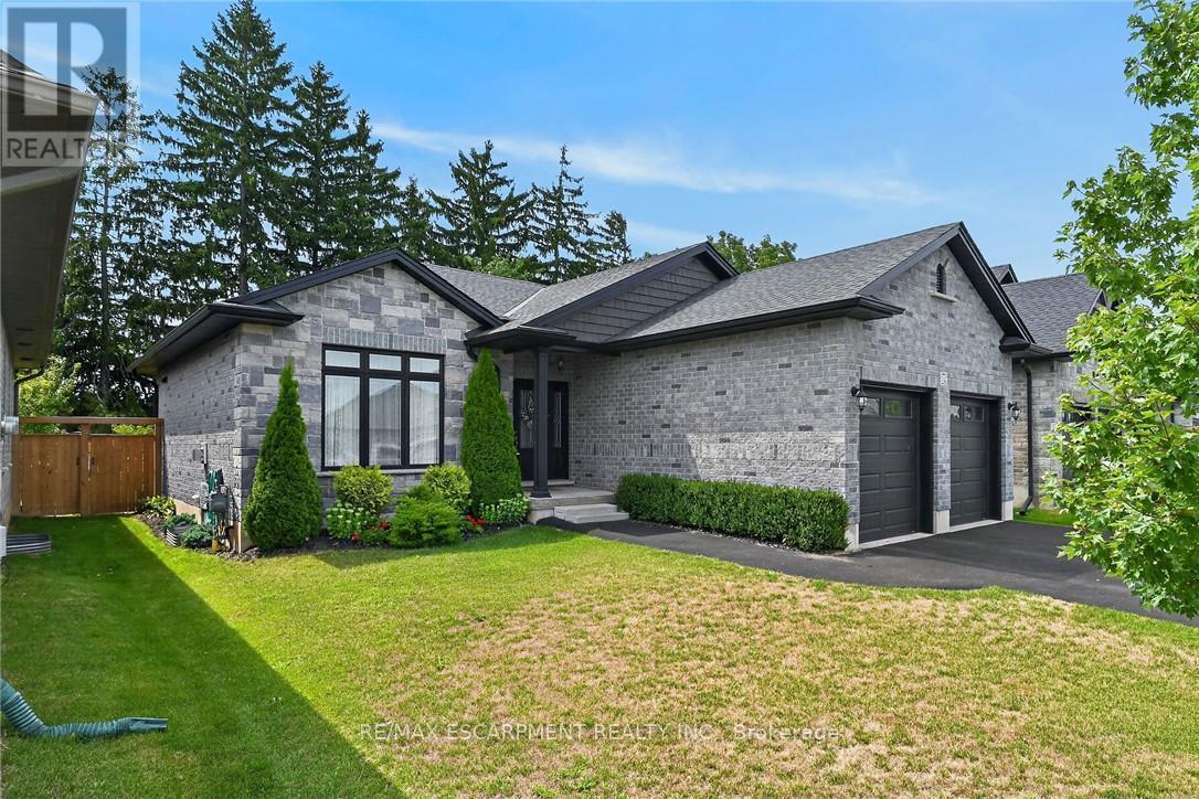 26 STONEBRIDGE PLACE - 2