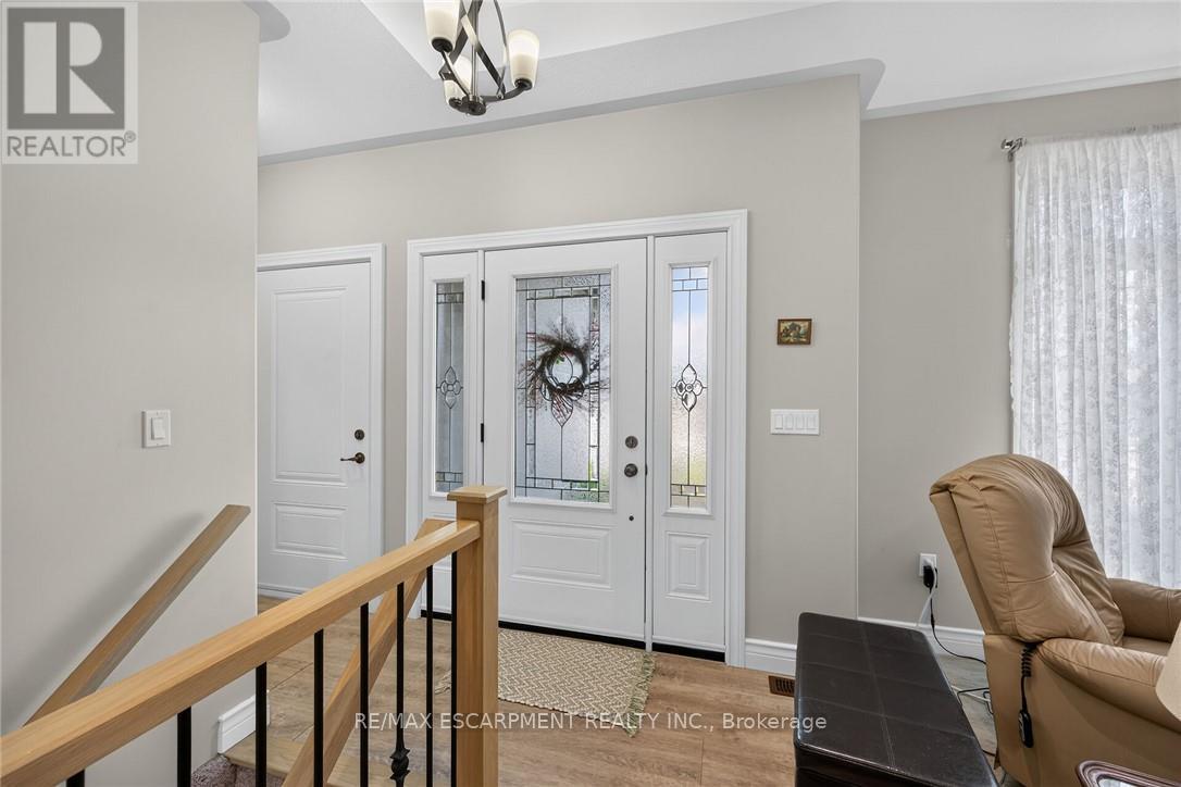 26 STONEBRIDGE PLACE - 5
