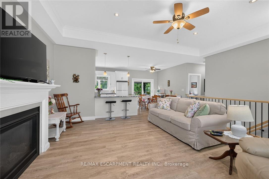 26 STONEBRIDGE PLACE - 9