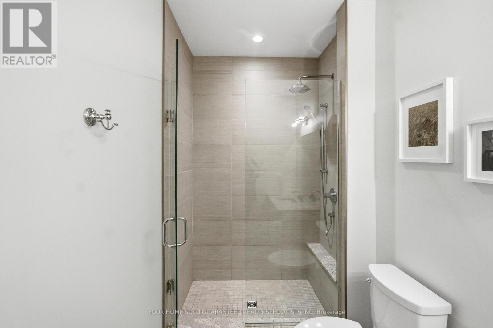 2 PROSPECT LANE - 19