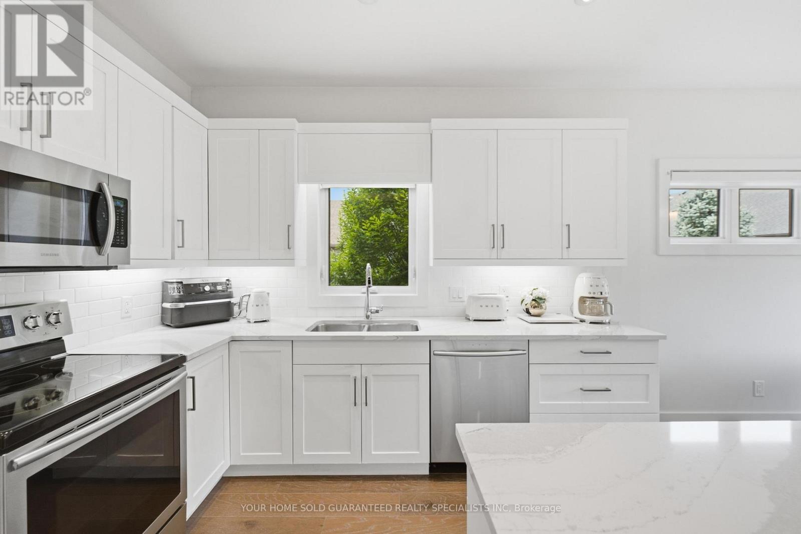 2 PROSPECT LANE - Image 8