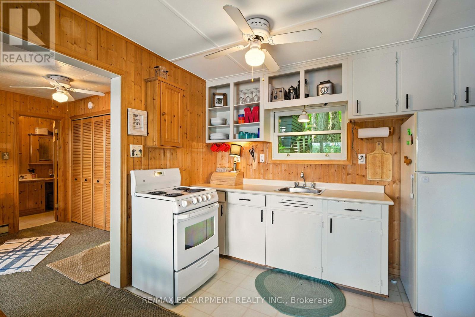 1009 FOGO STREET - 34