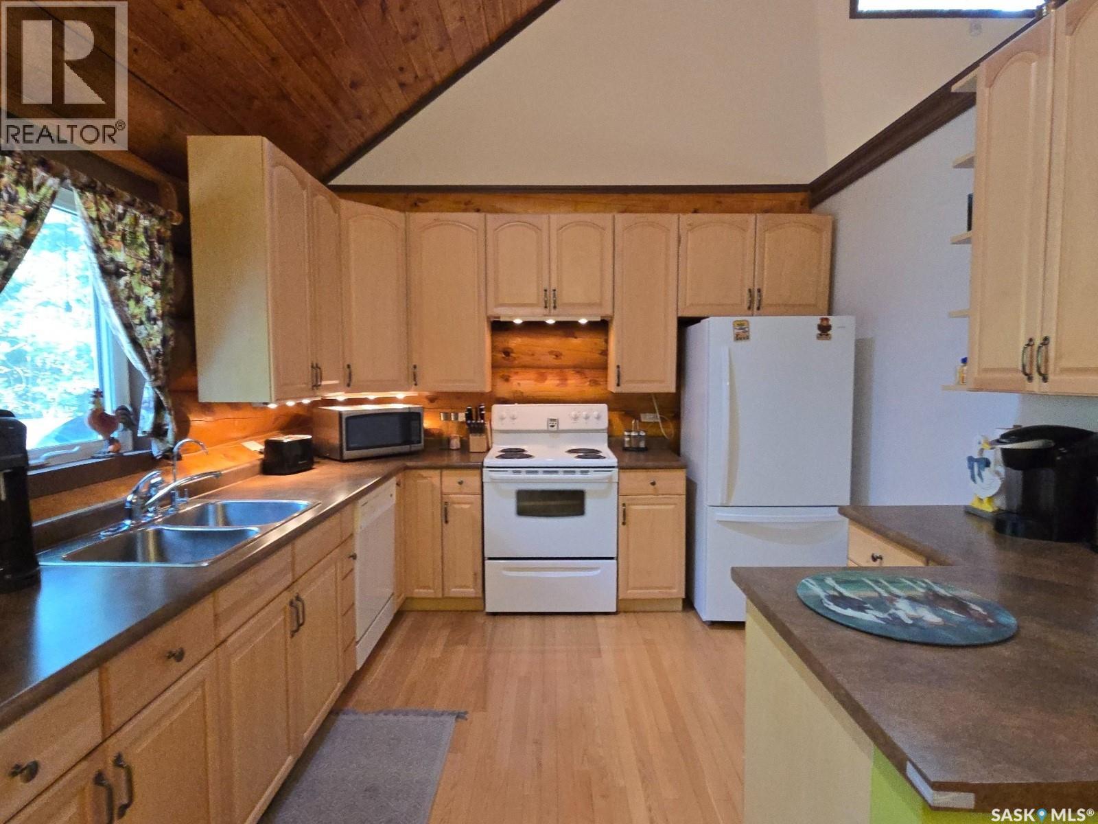 231 Whitefish CRESCENT - 18