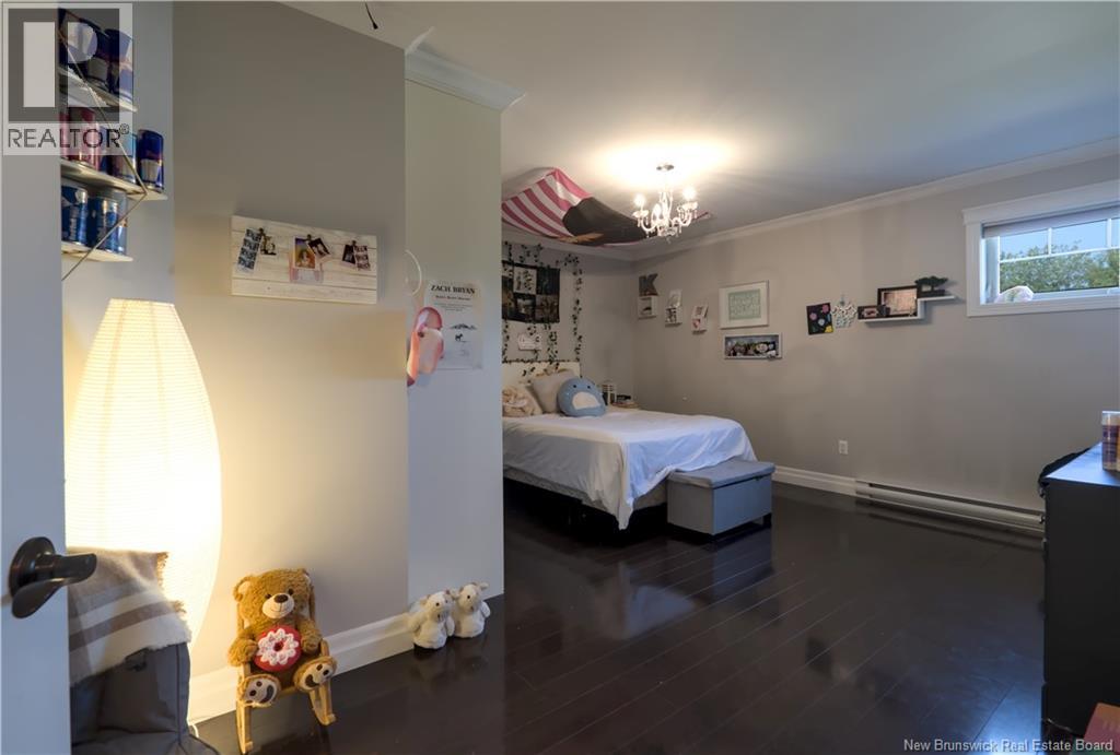 18 Gulliver Street - 21