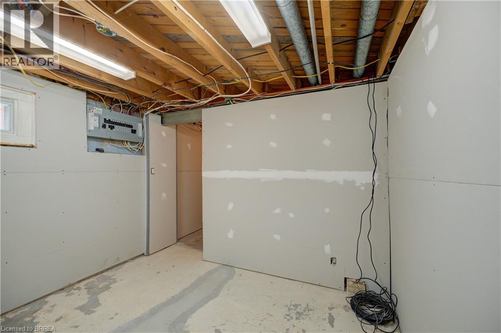 14 CHERRYWOOD Drive - Image 37