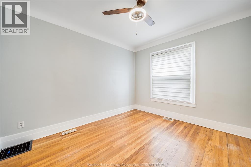 392 CURRY AVENUE - Image 19