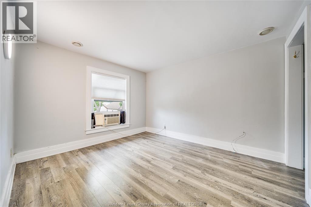 392 CURRY AVENUE - Image 30