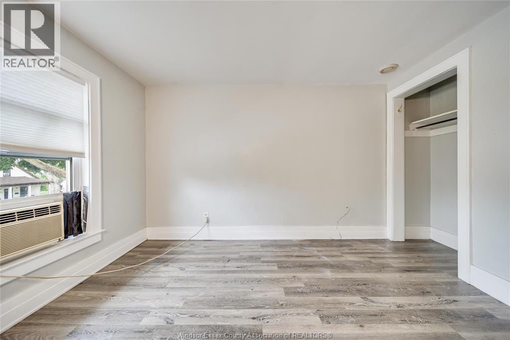 392 CURRY AVENUE - Image 32