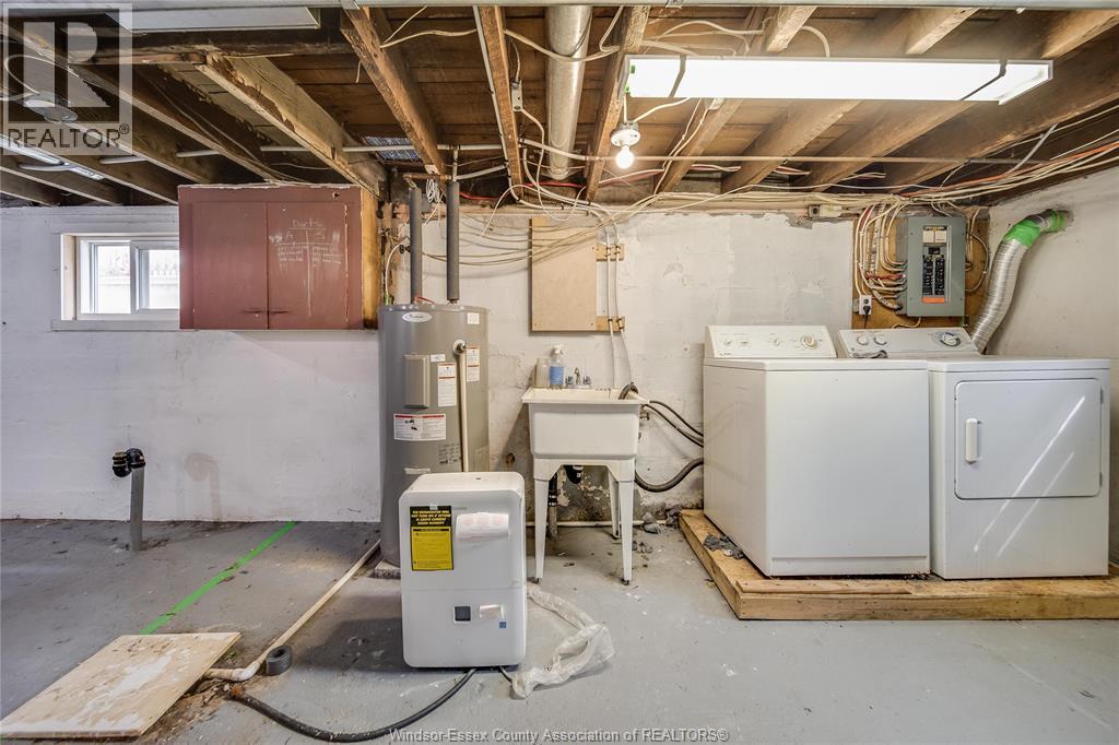 392 CURRY AVENUE - Image 37