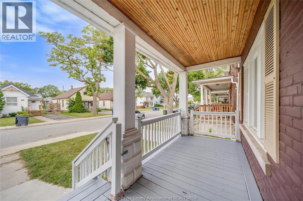 392 CURRY AVENUE - Image 4