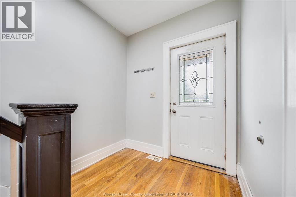 392 CURRY AVENUE - Image 5
