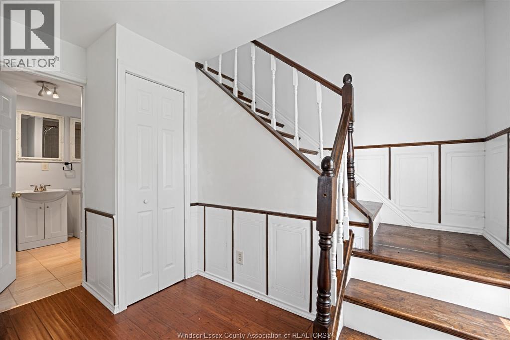 550 CAPITOL - Image 5