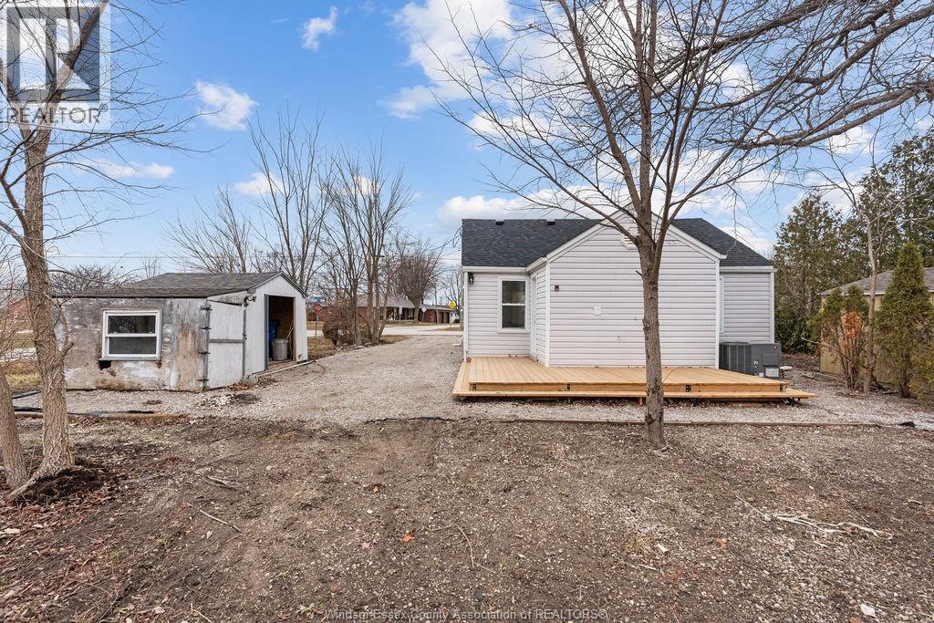 23 SCOTT LANE - 23