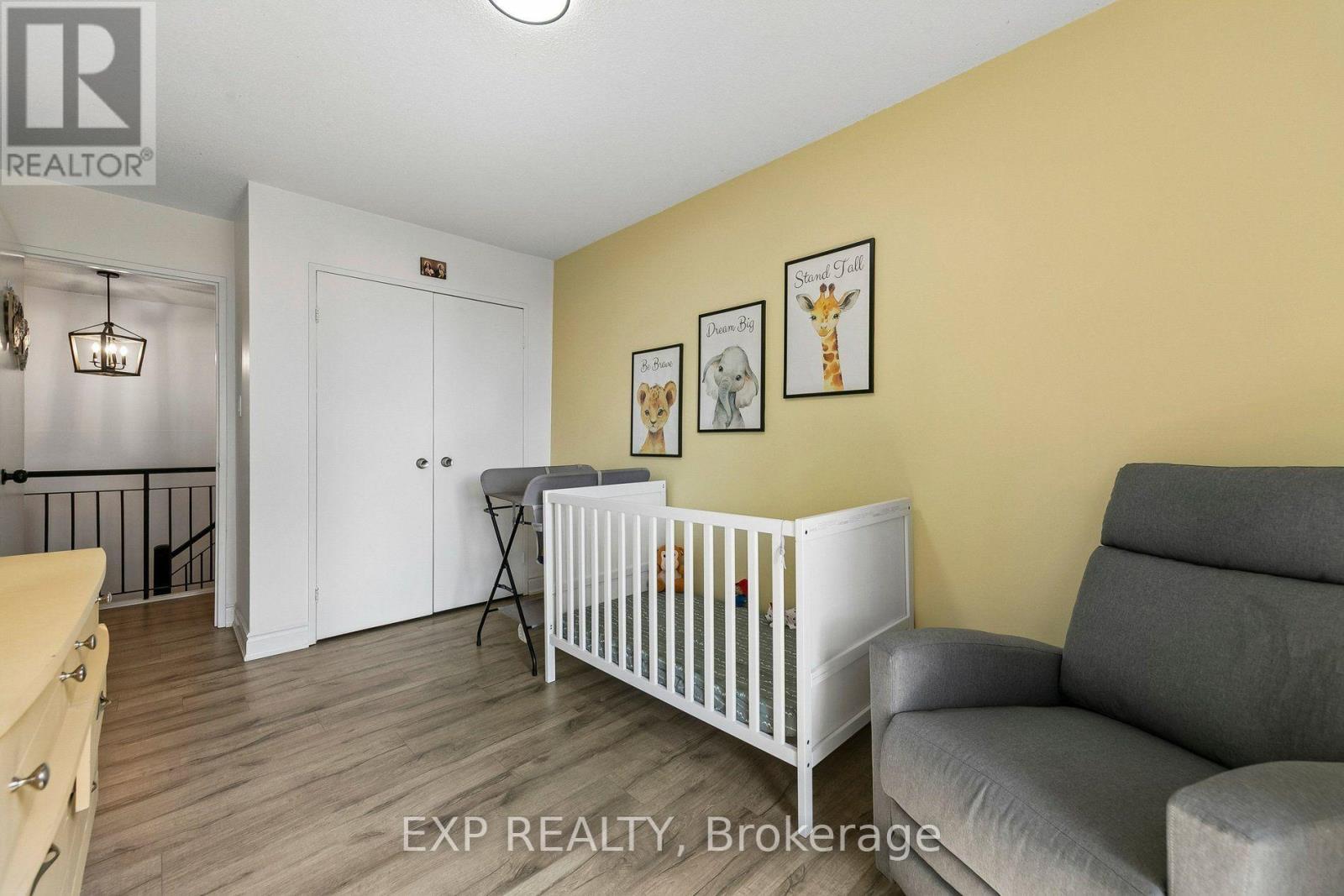 #29 1250 MISSISSAUGA VALLEY BOULEVARD - 17