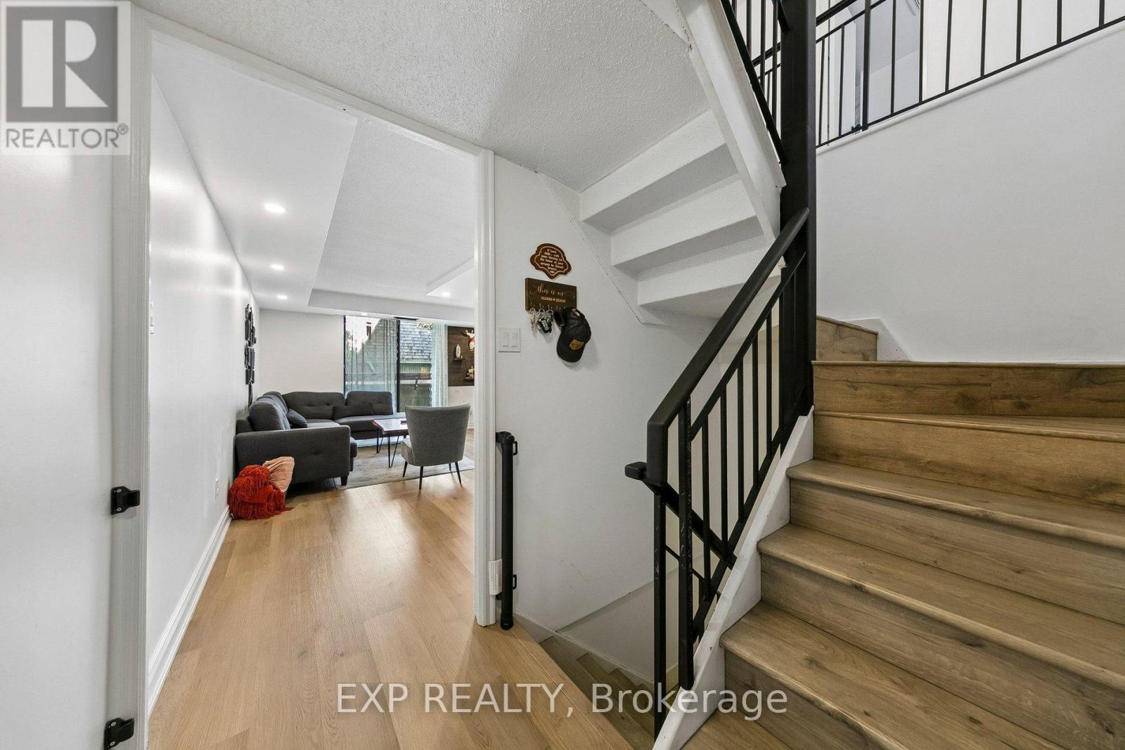#29 1250 MISSISSAUGA VALLEY BOULEVARD - 3