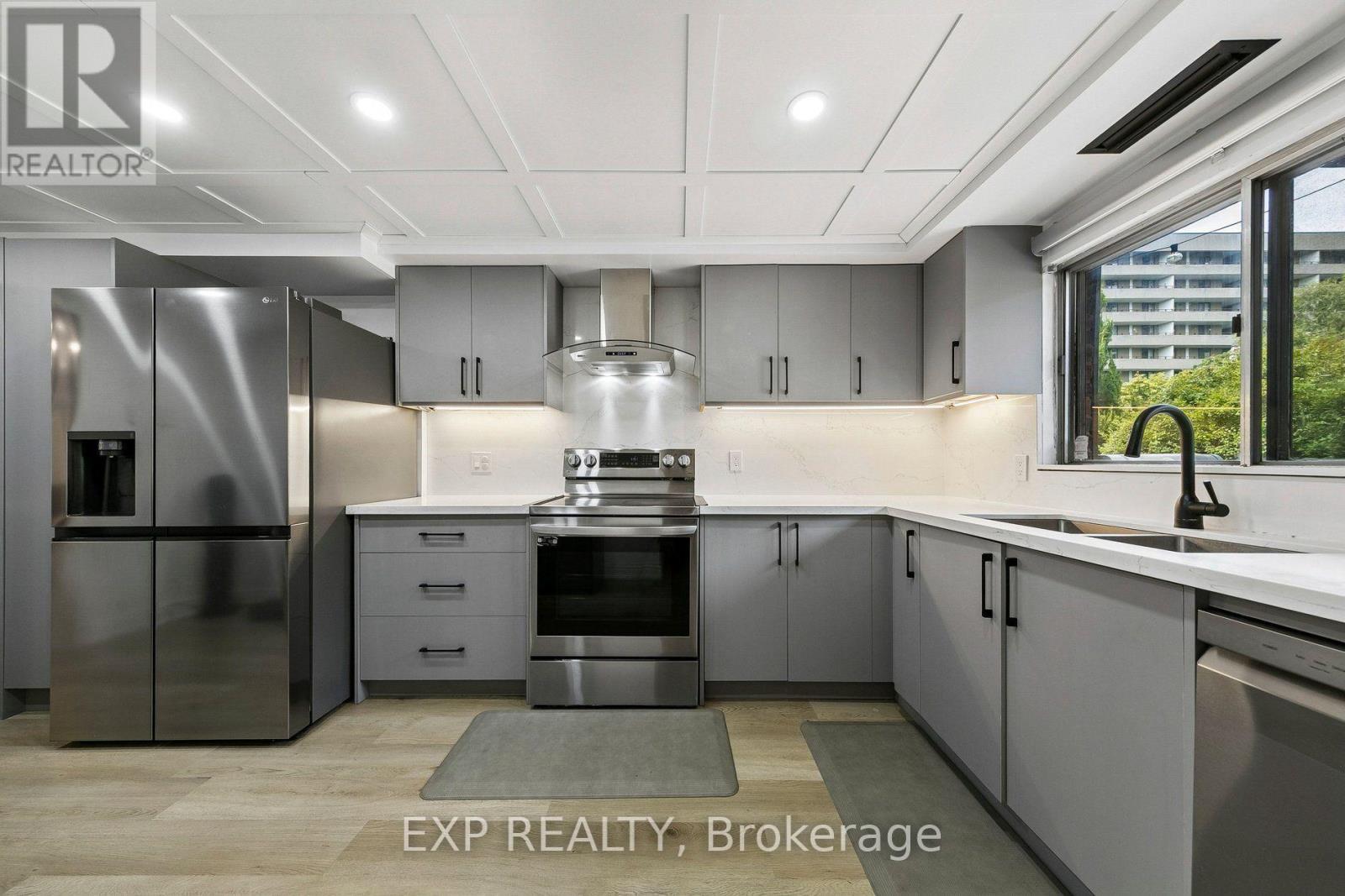 #29 1250 MISSISSAUGA VALLEY BOULEVARD - 9