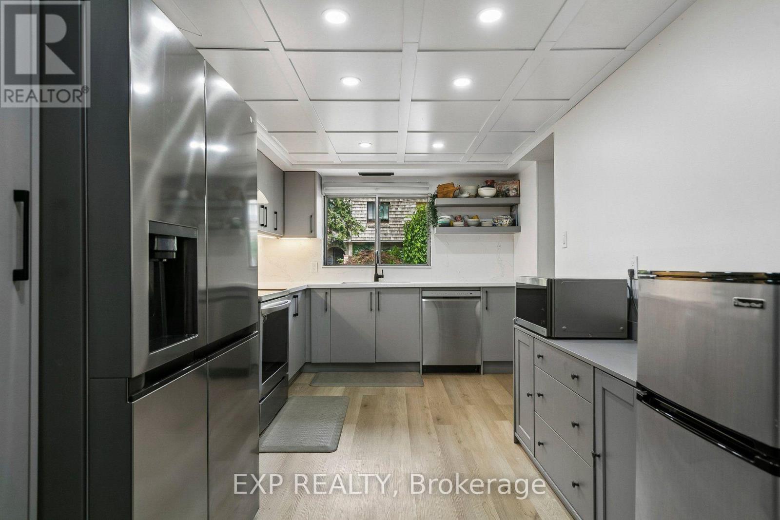 #29 1250 MISSISSAUGA VALLEY BOULEVARD - 8