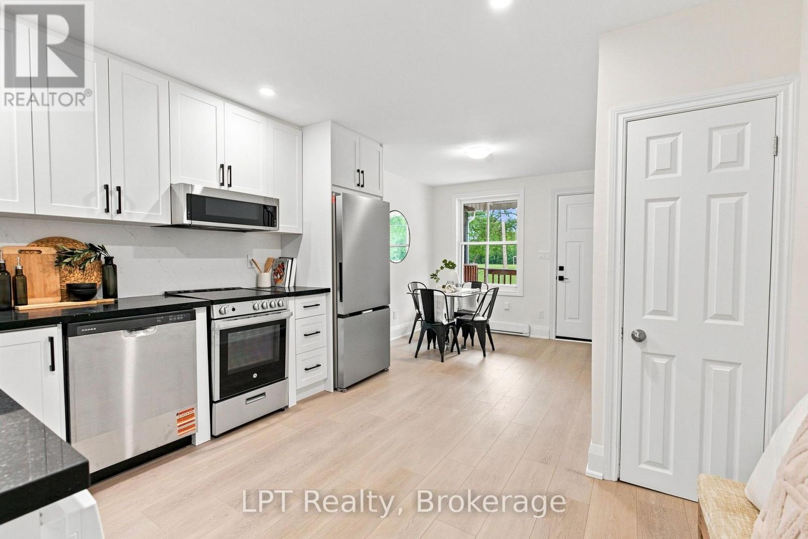 112 OLIVE AVENUE - Image 10