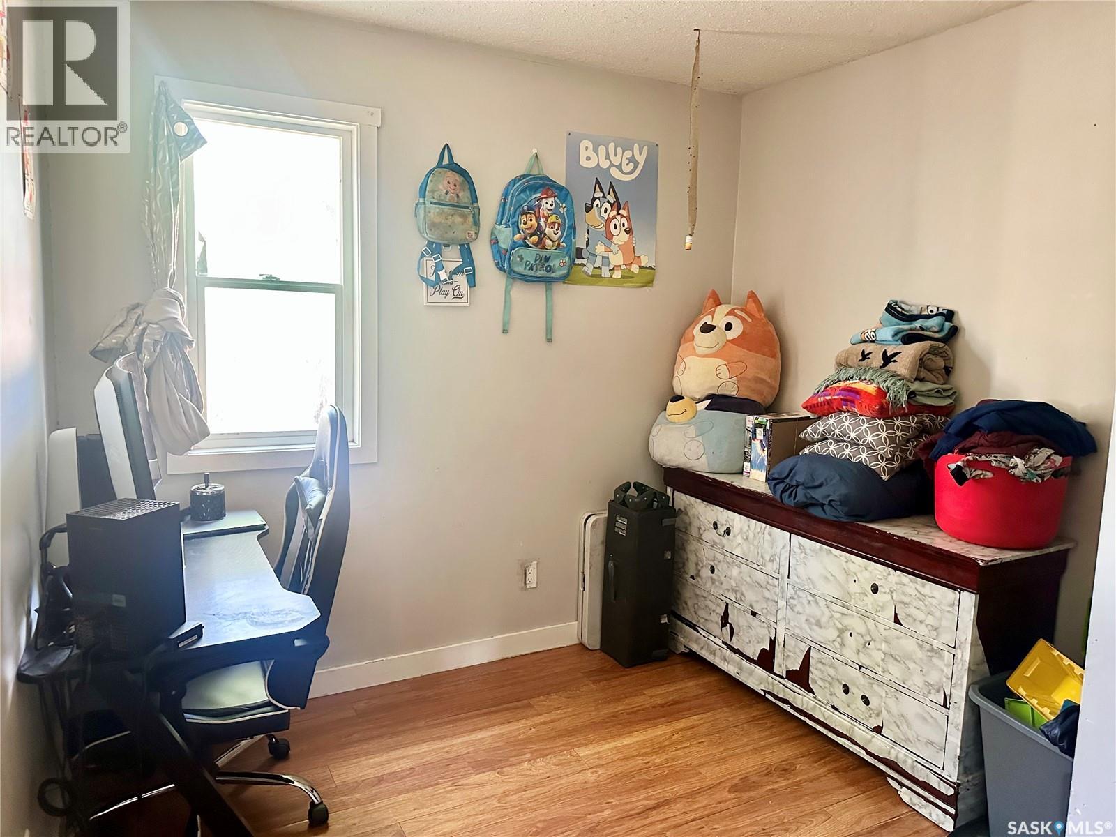 1228 Robinson STREET - 3