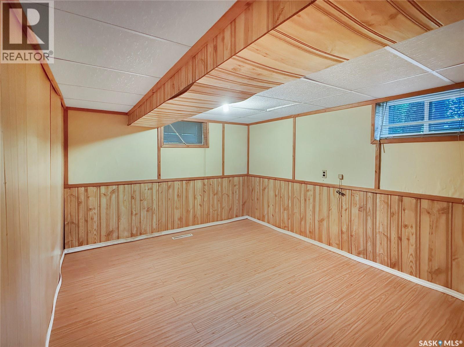 170 Brownlee AVENUE - 16