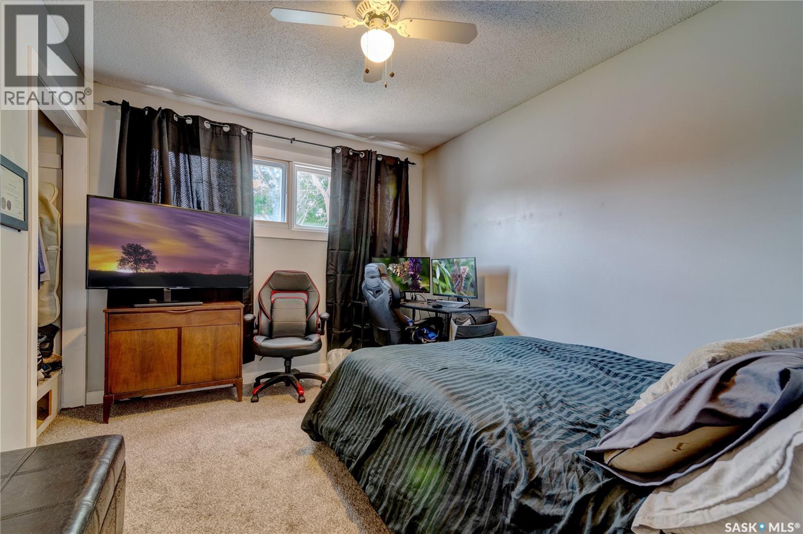 2476 McAra STREET - Image 16