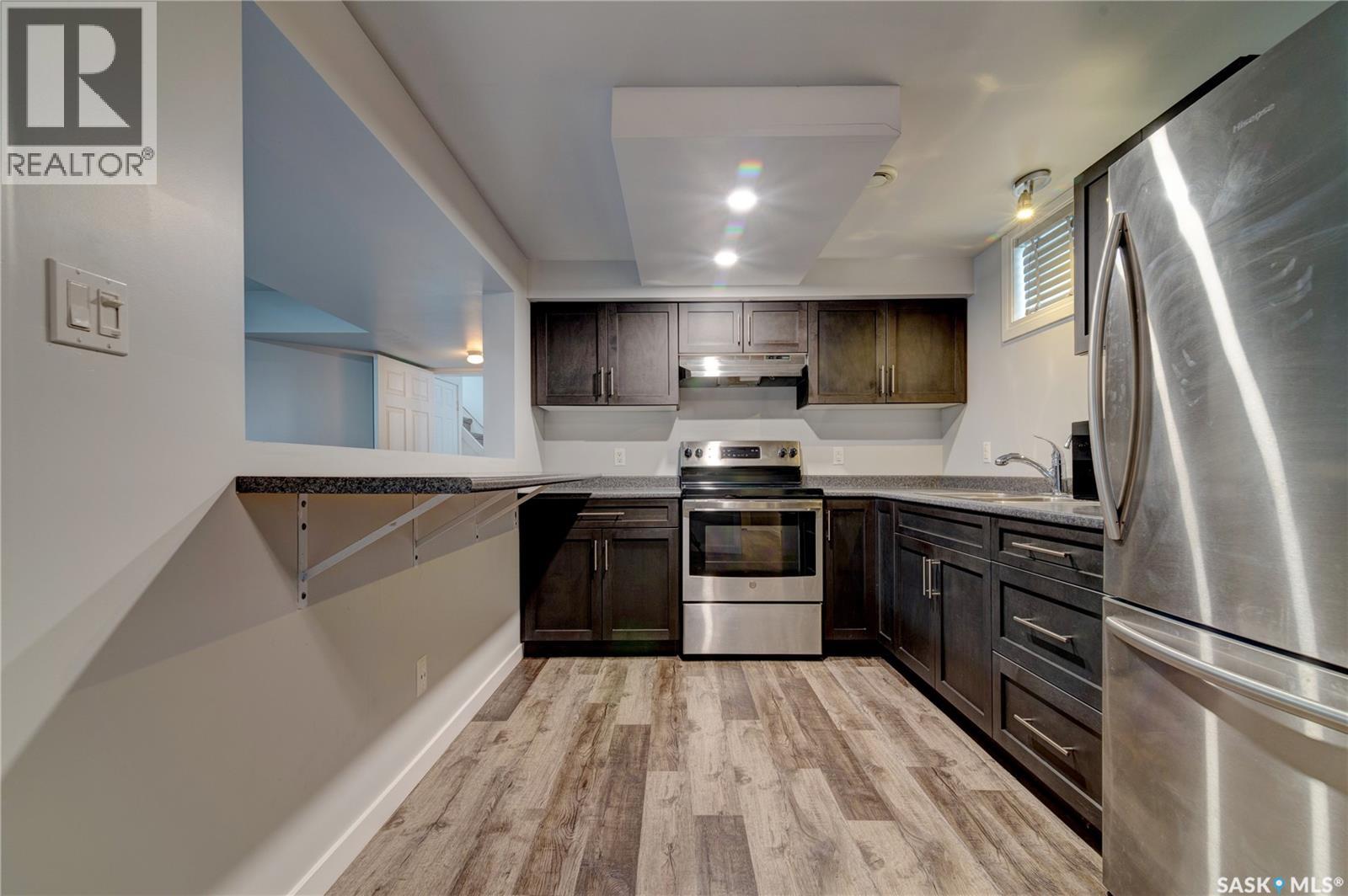 2476 McAra STREET - Image 24