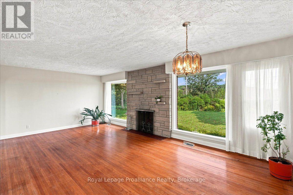120 SIDNEY CRESCENT - Image 10