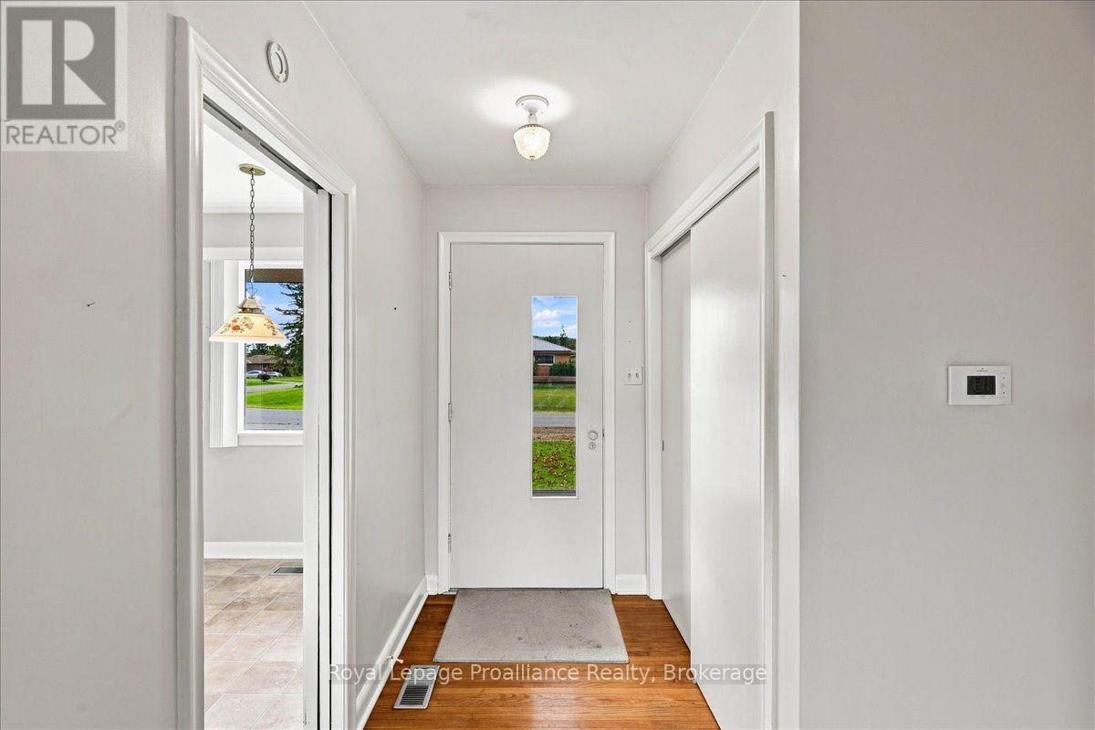 120 SIDNEY CRESCENT - Image 5