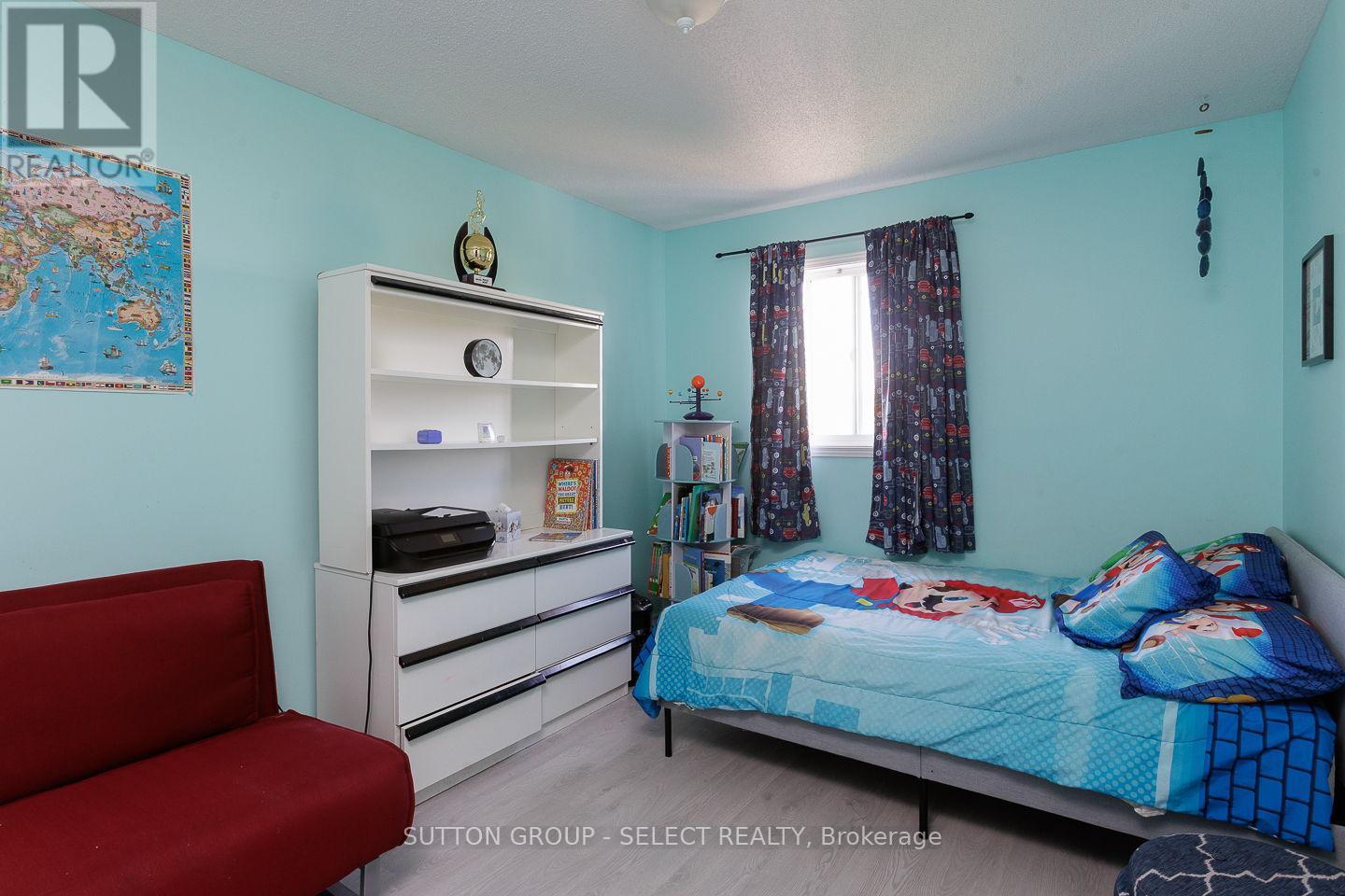 832 MARIGOLD STREET - Image 16