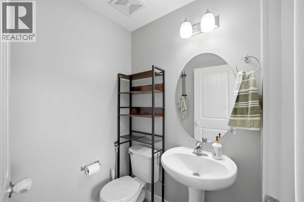 39 Panora Square Northwest - Photo 20