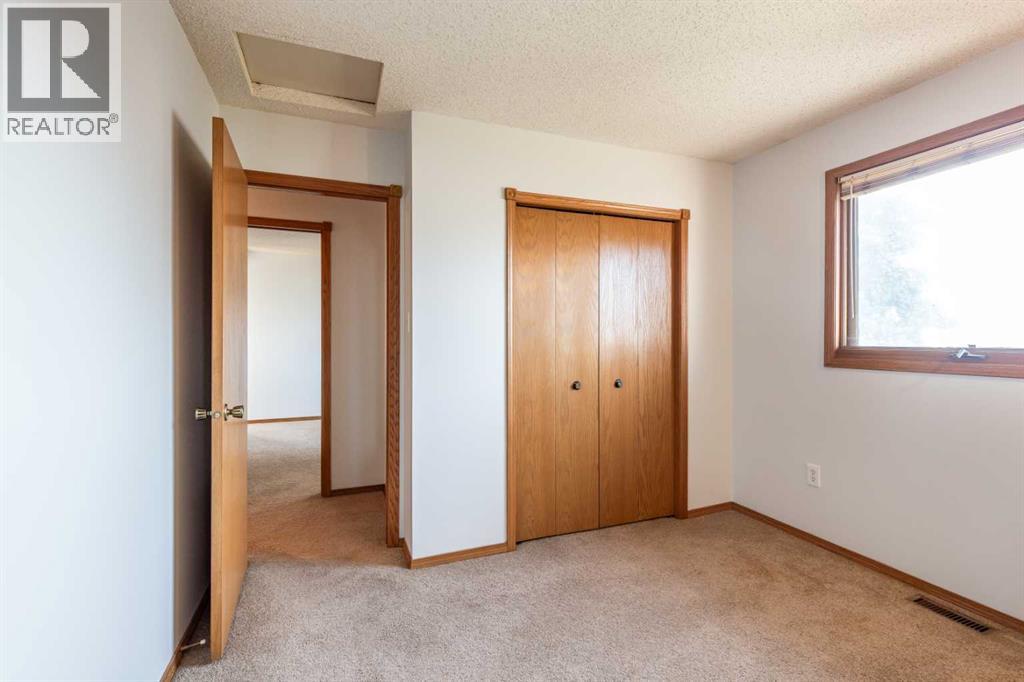21 Rundle Crescent Southeast - Photo 26