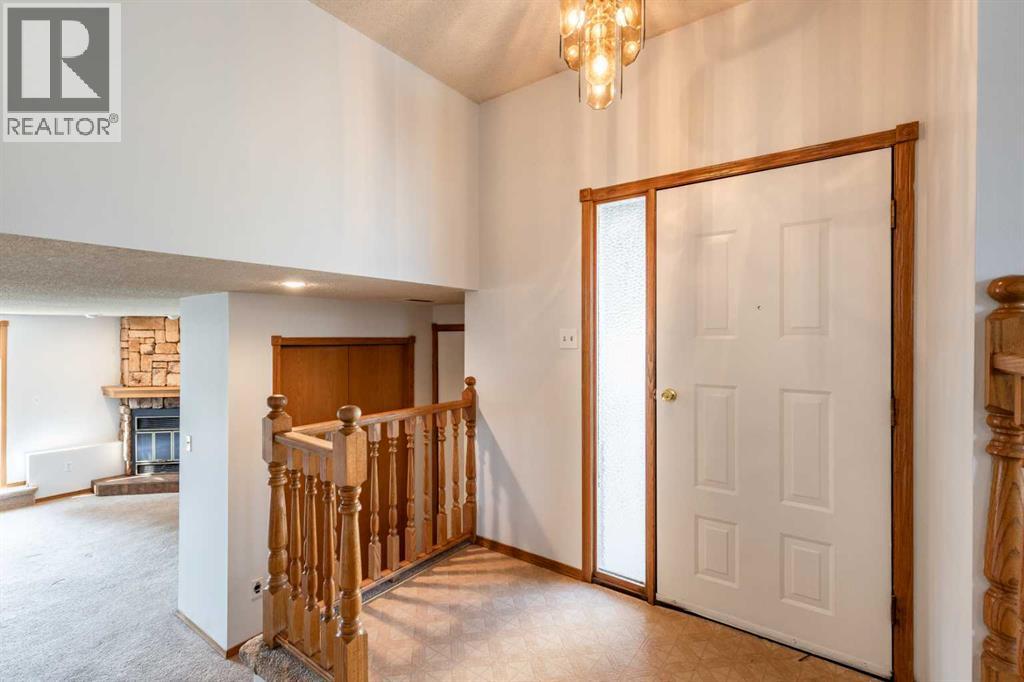 21 Rundle Crescent Southeast - Photo 5