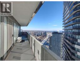 55 Cooper Street Unit# 6008, Toronto, ON M5E0G1 Photo 10
