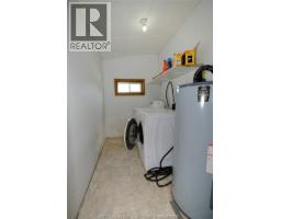 31 Maidstone Avenue East, Essex, ON N8M2J3 Photo 14