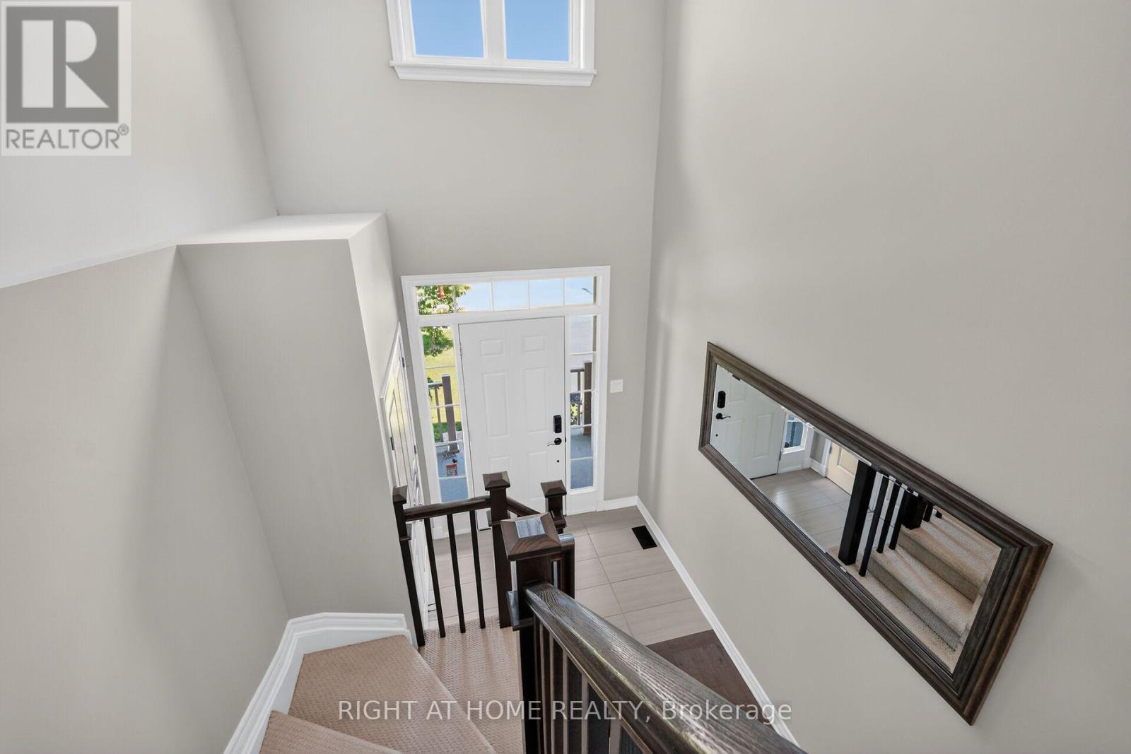 3 Bed, 4 Bath House for Sale in Ottawa – 207 MARETH WAY, Ottawa – MLS# X13675426 - Image 20
