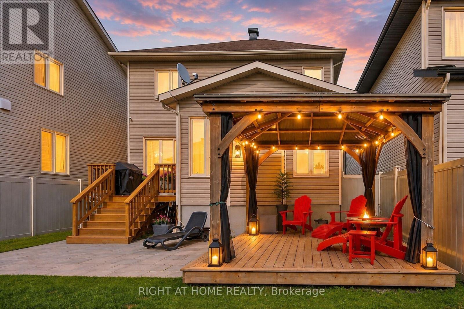 207 MARETH WAY - 42